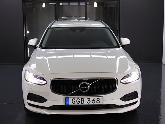 Volvo V90 4 of 5