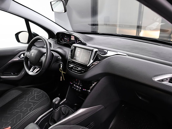 Peugeot 2008 24 of 26