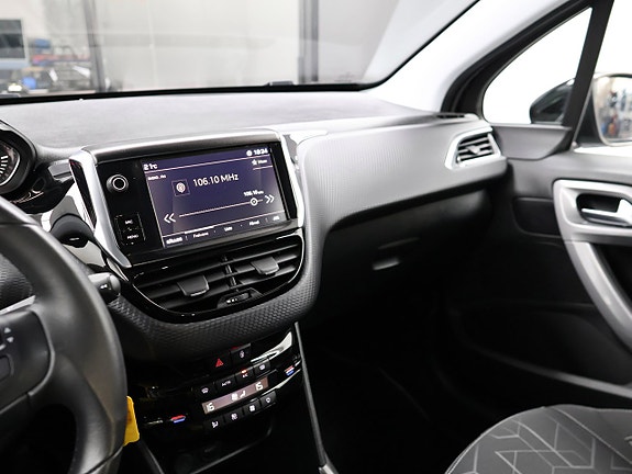 Peugeot 2008 16 of 26