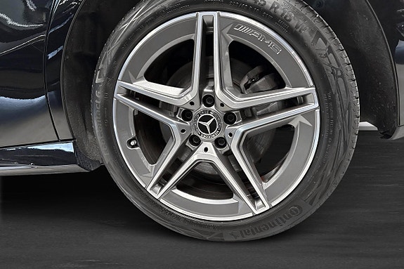 Mercedes-Benz A250 e 5 of 5