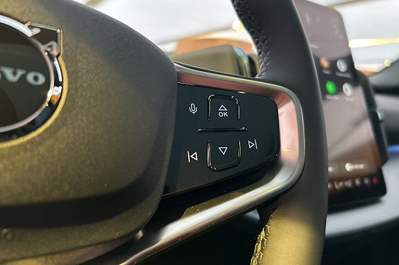 Volvo EX30 20 of 24