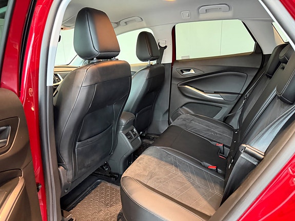 Opel Grandland X 7 of 8