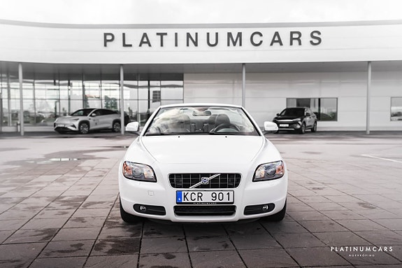 Volvo C70 3 of 13