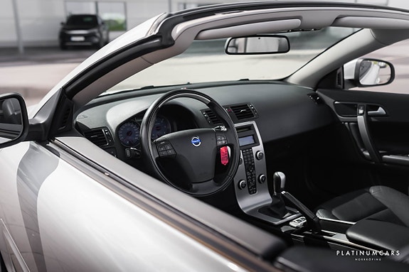 Volvo C70 10 of 13