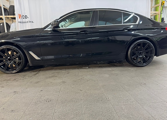 BMW 530d 2 of 5