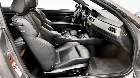 BMW M3 3 of 5