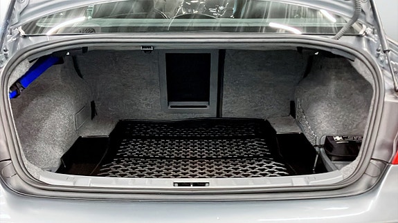 BMW M3 10 of 12