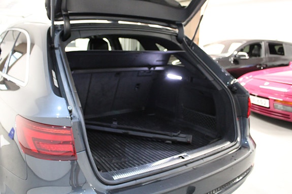 Audi A4 5 of 5