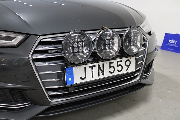 Audi A4 8 of 15