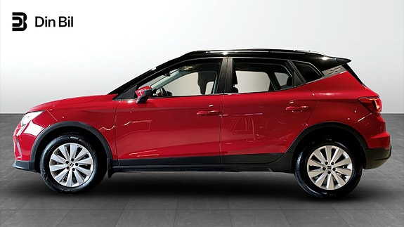 Seat Arona 3 of 24