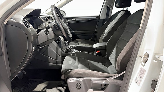 Volkswagen Tiguan Allspace 9 of 17