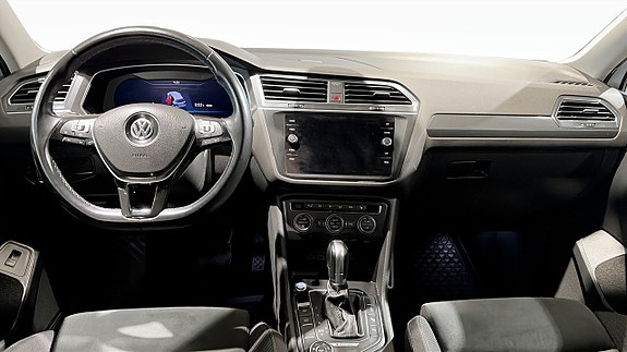 Volkswagen Tiguan Allspace 11 of 17