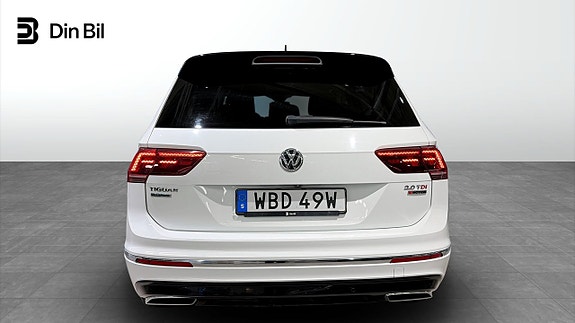 Volkswagen Tiguan Allspace 7 of 17