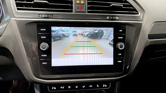 Volkswagen Tiguan Allspace 10 of 17