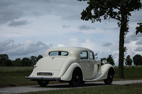 Jaguar Mark IV 9 of 30