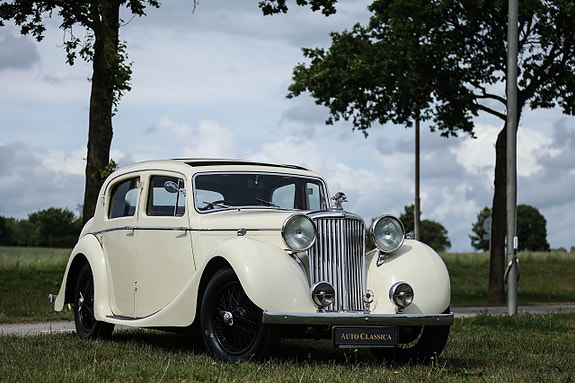 Jaguar Mark IV 10 of 30