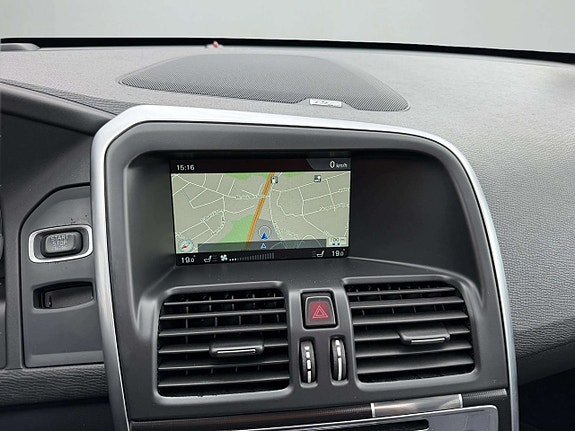 Volvo XC60 18 of 20
