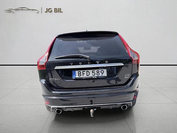 Volvo XC60 4 of 5