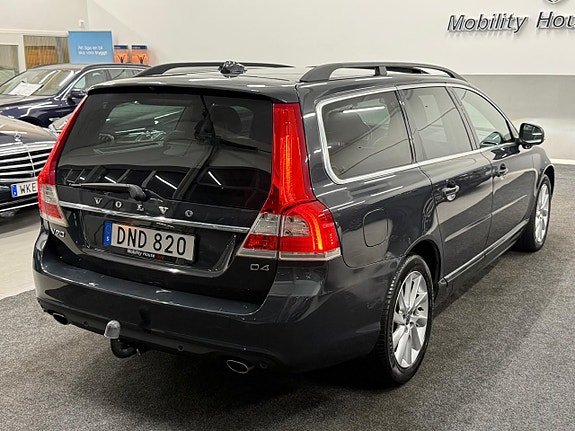 Volvo V70 5 of 30