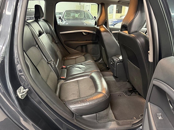 Volvo V70 29 of 30