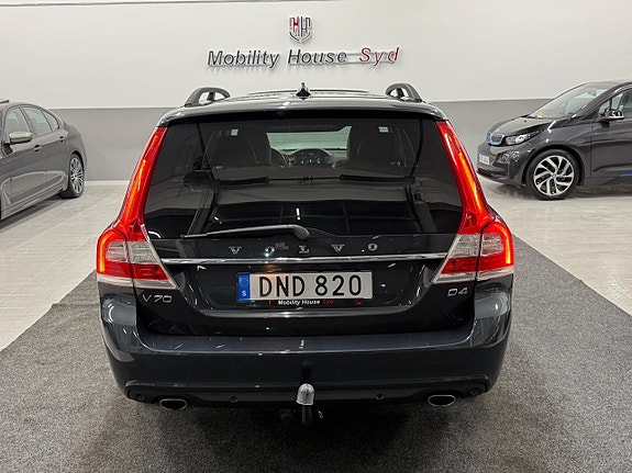 Volvo V70 7 of 30