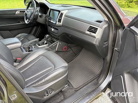 SsangYong Musso 19 of 24