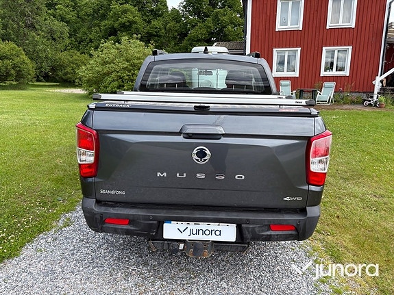 SsangYong Musso 4 of 24