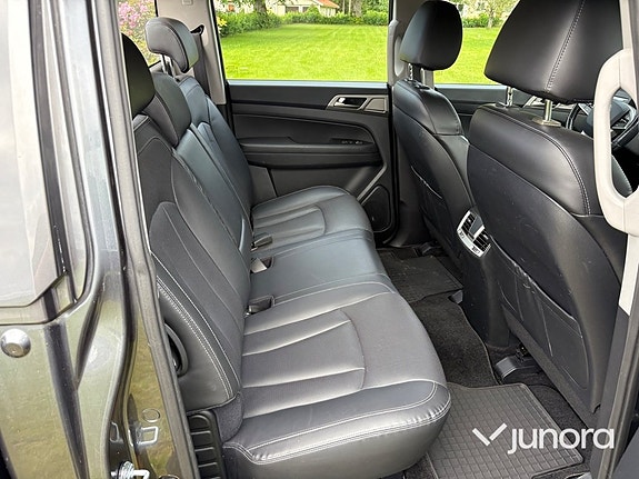 SsangYong Musso 17 of 24