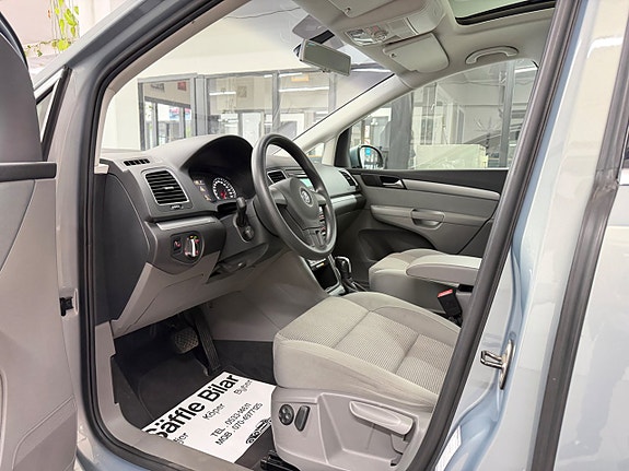 Volkswagen Sharan 29 of 30