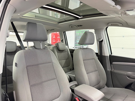 Volkswagen Sharan 18 of 30
