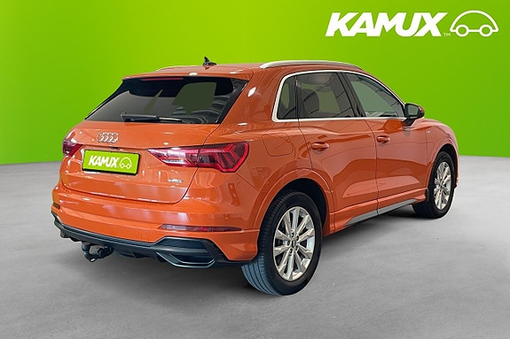 Audi Q3 4 of 5
