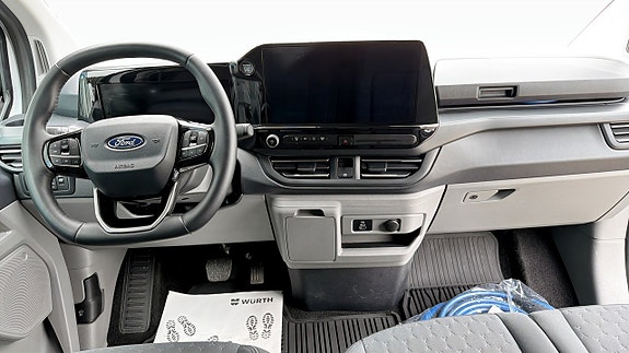 Ford Custom Tourneo 4 of 10