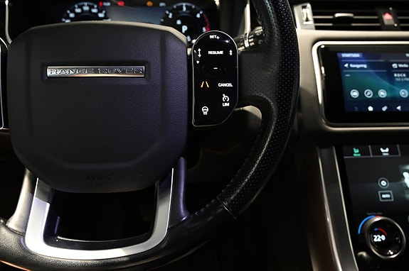 Land Rover Range Rover Sport 19 of 29