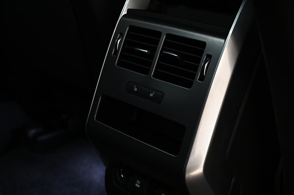 Land Rover Range Rover Sport 22 of 29