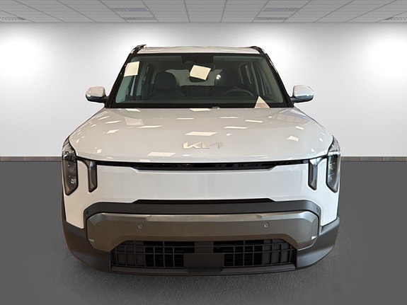 Kia EV2 2 of 5