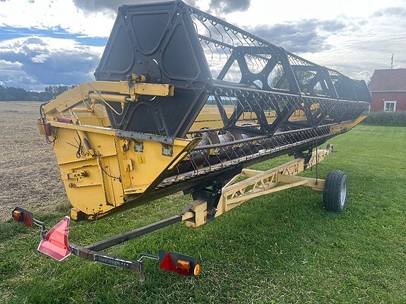 New Holland TX 68 Plus, 24”, 2.250tim 2 of 5