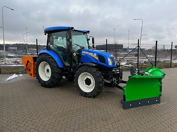 New Holland T4.75 S ”Snöröjaren” 2 of 5