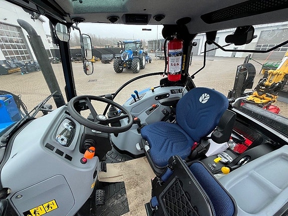 New Holland T5.90S Traktor Nord Ed. 4 of 4