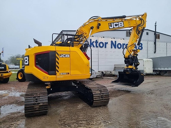JCB 245 XR Ny! 3 of 5