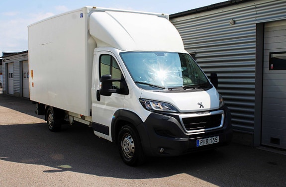 Peugeot Boxer 2 of 5