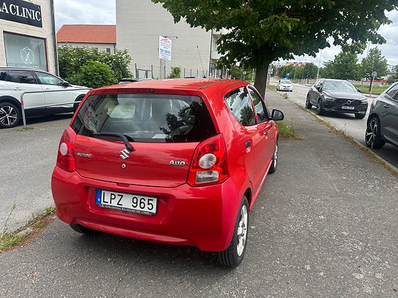 Suzuki Alto 3 of 5