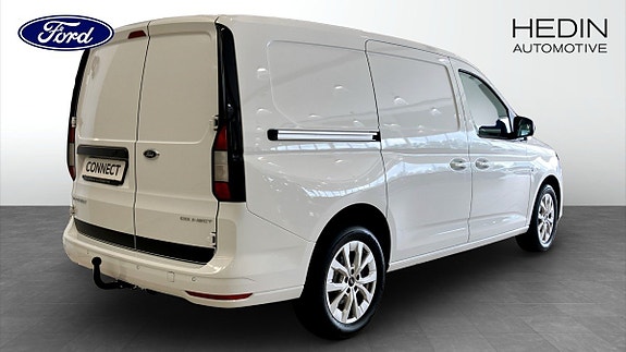 Ford Transit Connect 4 of 5