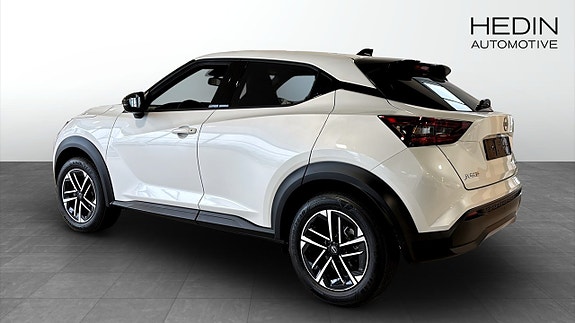 Nissan Juke 2 of 9