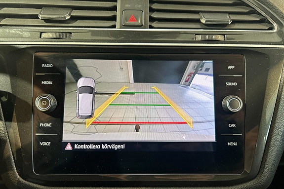 Volkswagen Tiguan Allspace 27 of 30