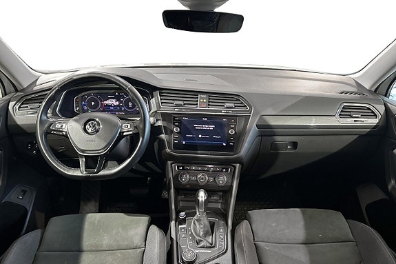 Volkswagen Tiguan Allspace 12 of 30