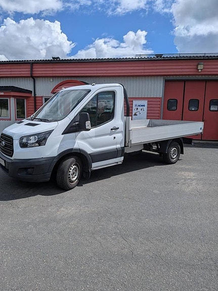 Jättefin Ford Transit 2 of 6