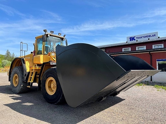 Högtippande skopa / High tip bucket 13 m3 8 of 8