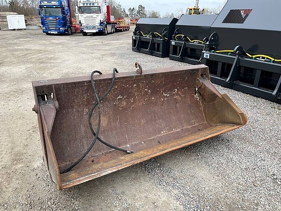 Klämmskopa Hydraulisk Lilla Bm fästet 2 of 5