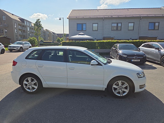 Audi A3 3 of 13