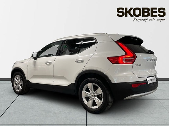 Volvo XC40 5 of 5